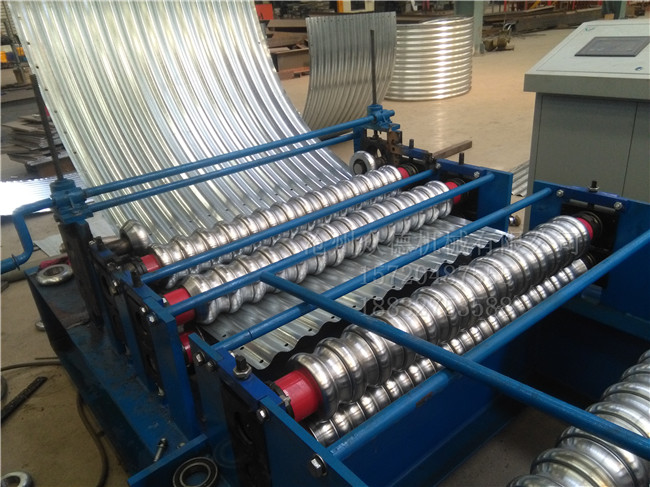 波紋糧倉(cāng)板壓型起拱設(shè)備